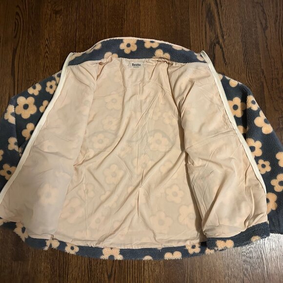 Bestto Brand Fully Lined Floral Fleece Jacket Womens Sz Large in MINT Condition - Picture 7 of 8